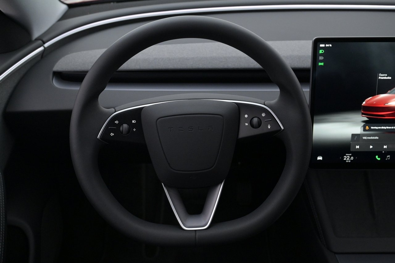 Tesla Model 3 2024, bild 7/10