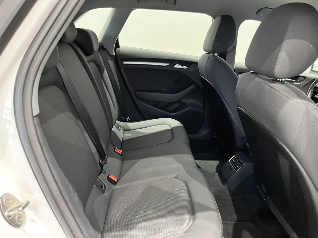 Audi A3 Sportback 2020, kuva 7/9