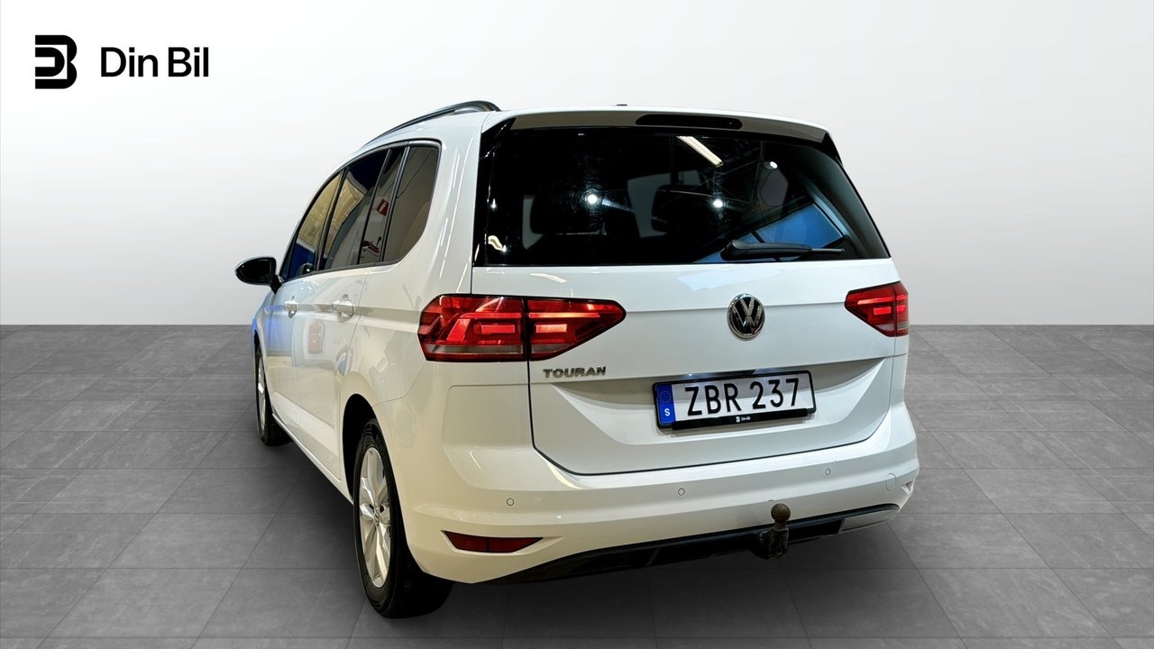 Volkswagen Touran 2018, bild 3/10
