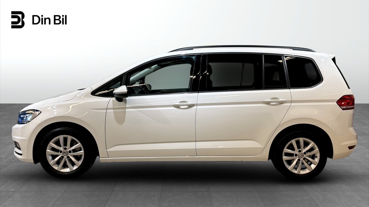 Volkswagen Touran 2018, bild 2/10
