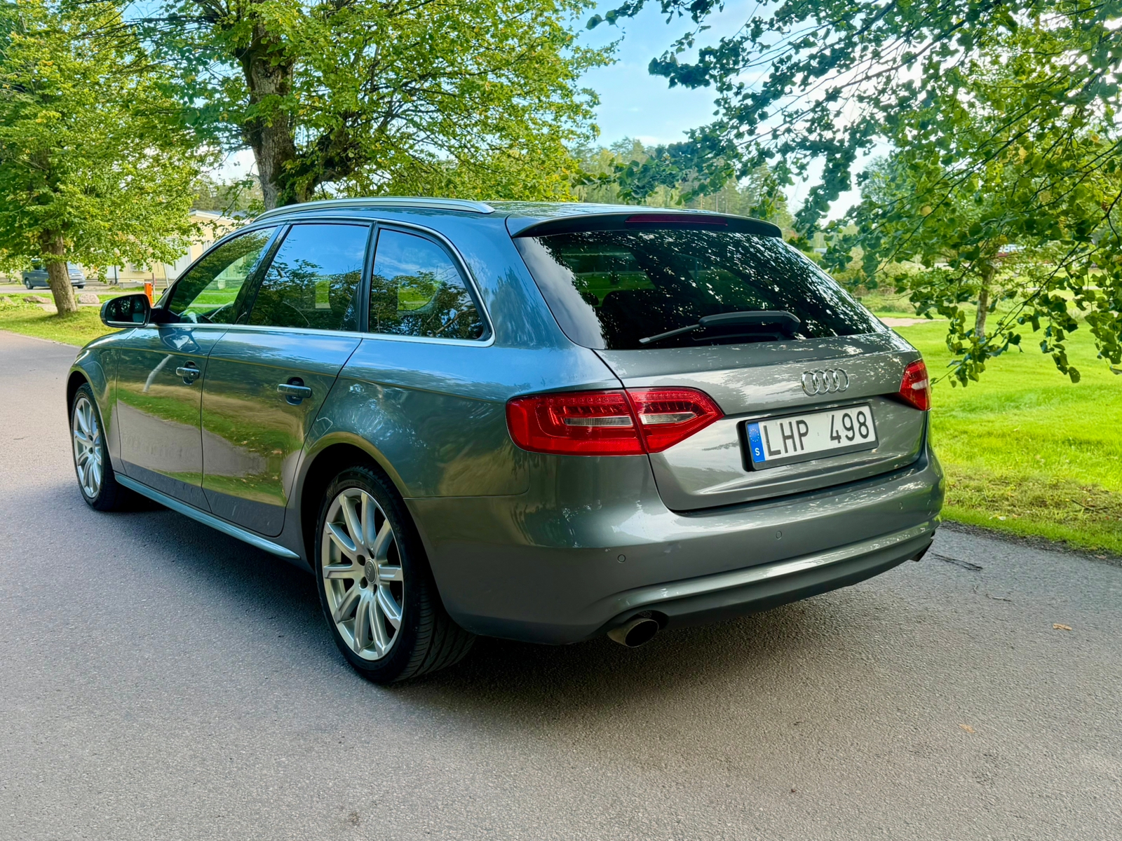 Audi A4 Avant 2.0 TFSI quattro Manuell 2013, bild 3/5