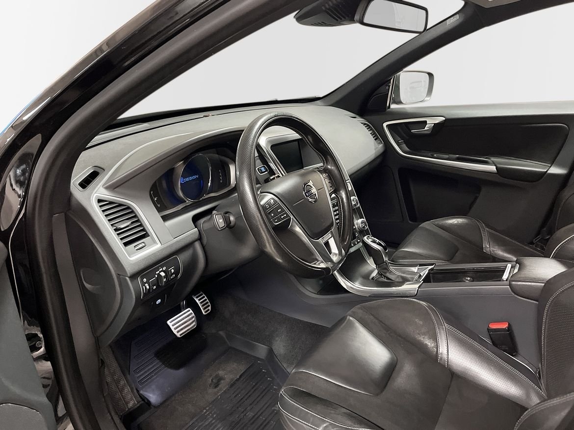 Volvo XC60 D4 AWD Classic R-Design 2017, bild 7/10