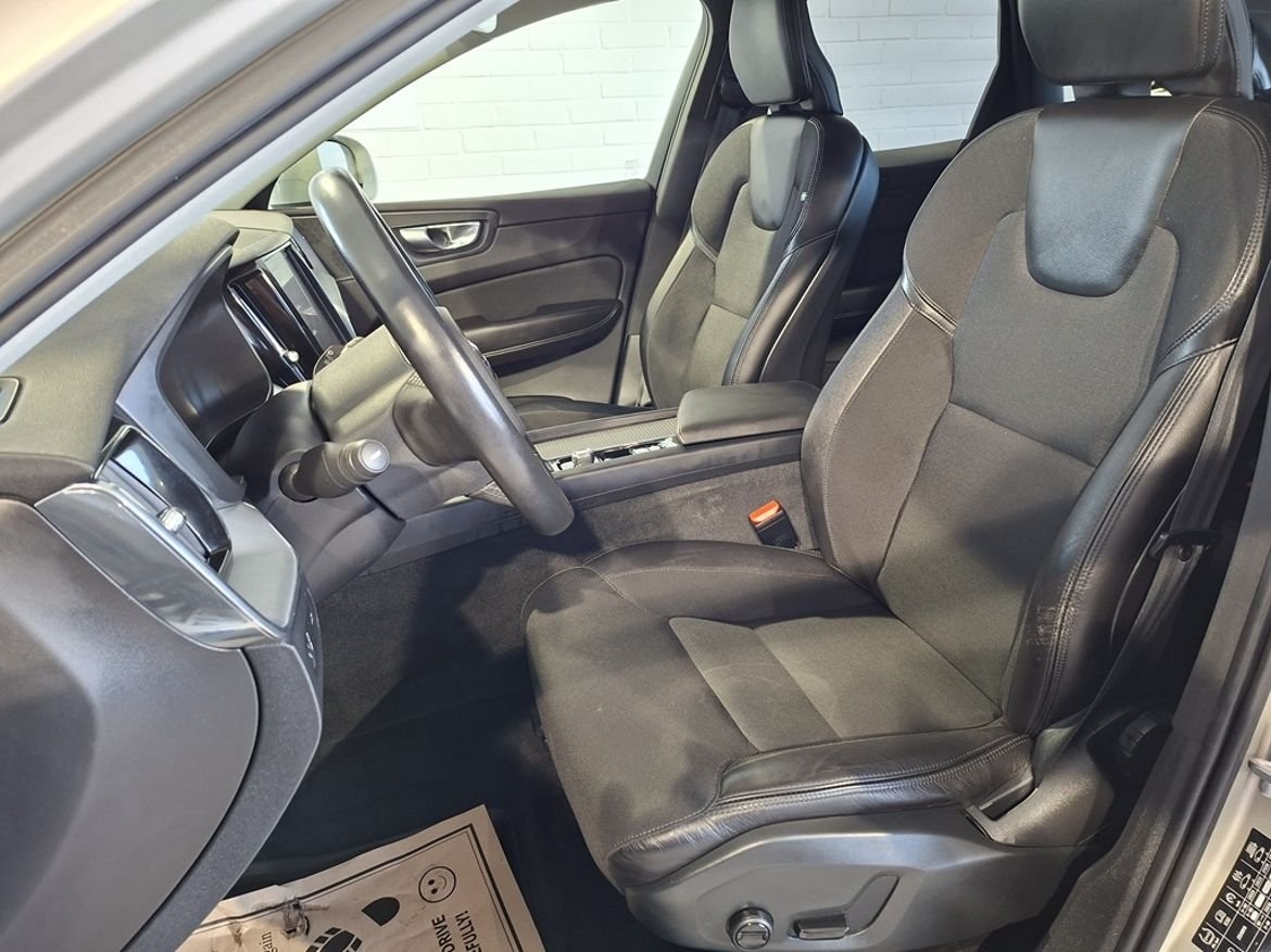 Volvo XC60 D4 2.0 Dragkrok 2019, bild 5/17