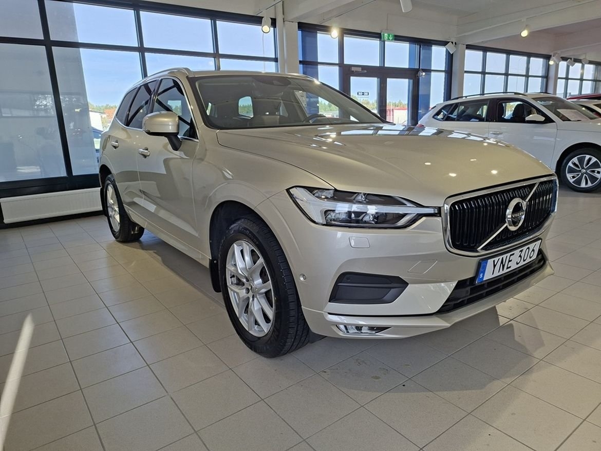 Volvo XC60 D4 2.0 Dragkrok 2019, bild 3/17