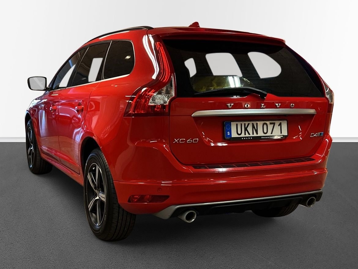 Volvo XC60 D4 AWD Classic R-Design 2017, bild 2/10
