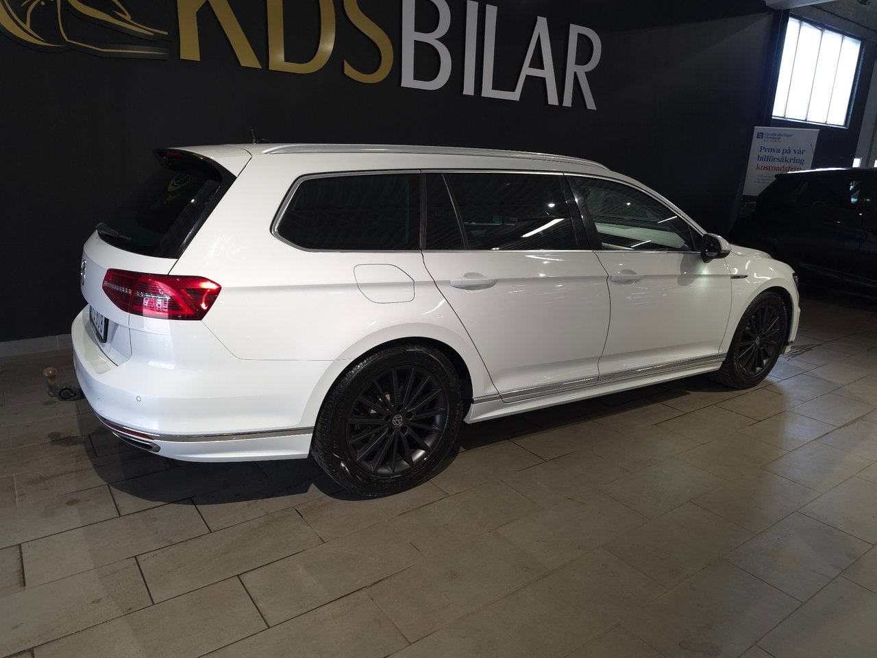 Volkswagen Passat 2017, bild 5/10
