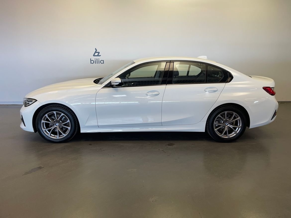 BMW 320 Xdrive 2019, bild 2/10