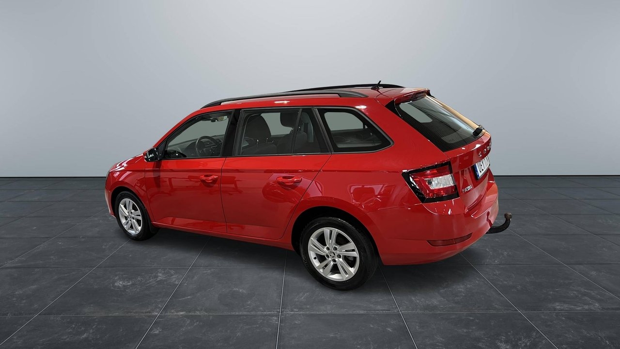 Skoda Fabia Kombi 1.0 TSI Style / Drag 2020, bild 3/8
