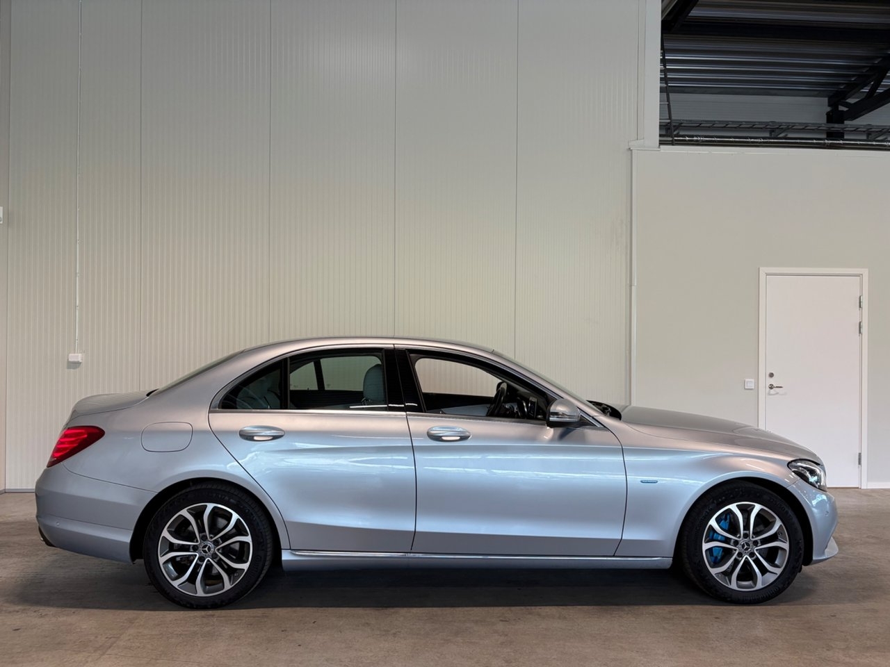 Mercedes-Benz C 2017, photo 3/10