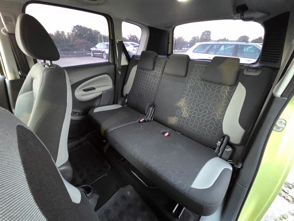 Citroen C3 Picasso 1.4 VTi Manuell 2009, bild 5/6