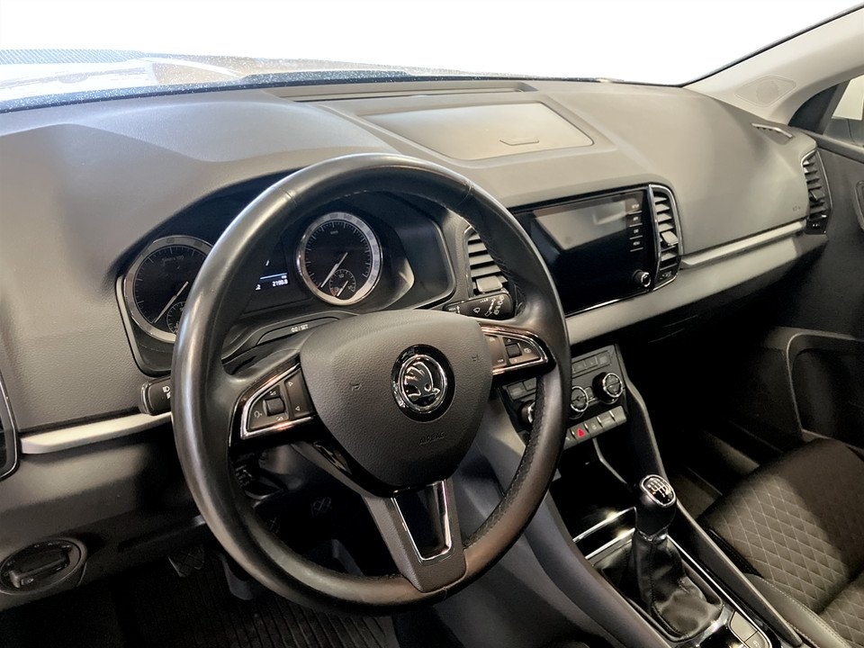 Skoda Karoq 2019, bild 6/10