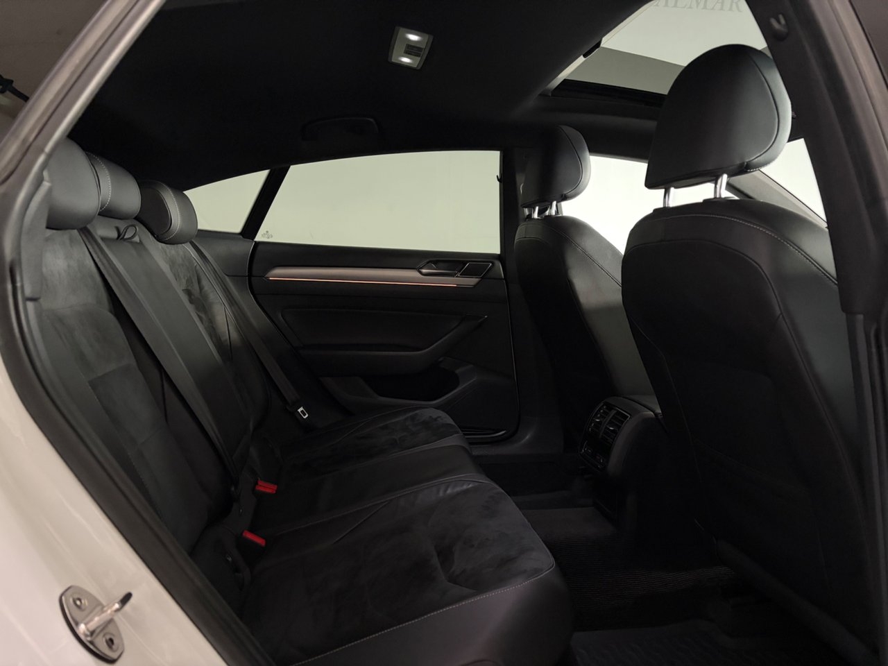 Volkswagen Arteon 2018, bild 6/10