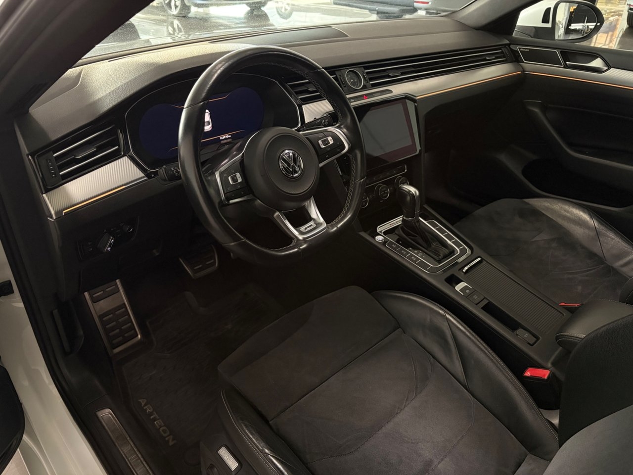 Volkswagen Arteon 2018, bild 4/10