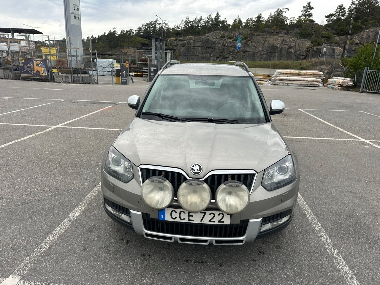 Skoda Yeti 2014, photo 2/9