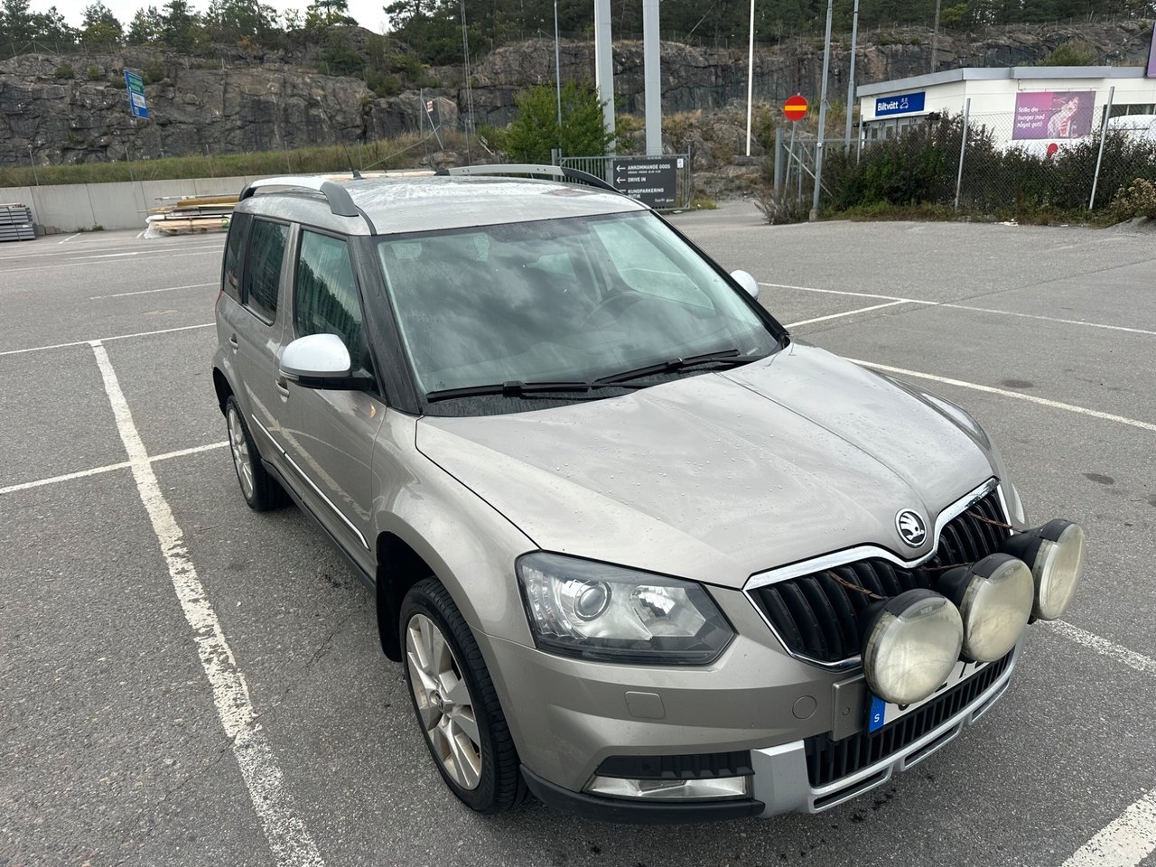 Skoda Yeti 2014, photo 3/9