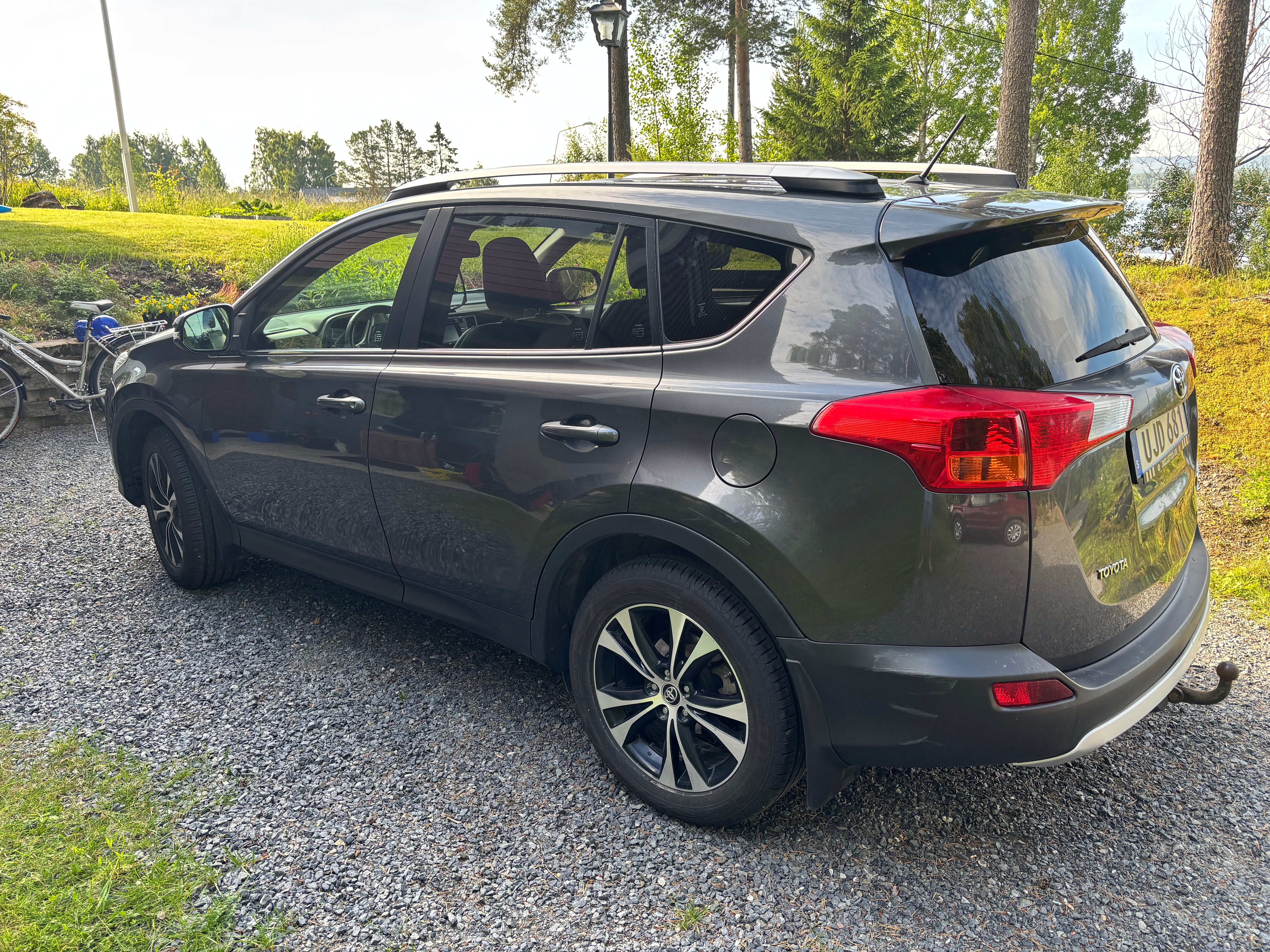 Toyota RAV4 2.0 D-4D AWD Manuell 2015, bild 8/8