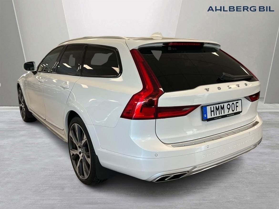 Volvo V90 Cross Country 2020, bild 3/10