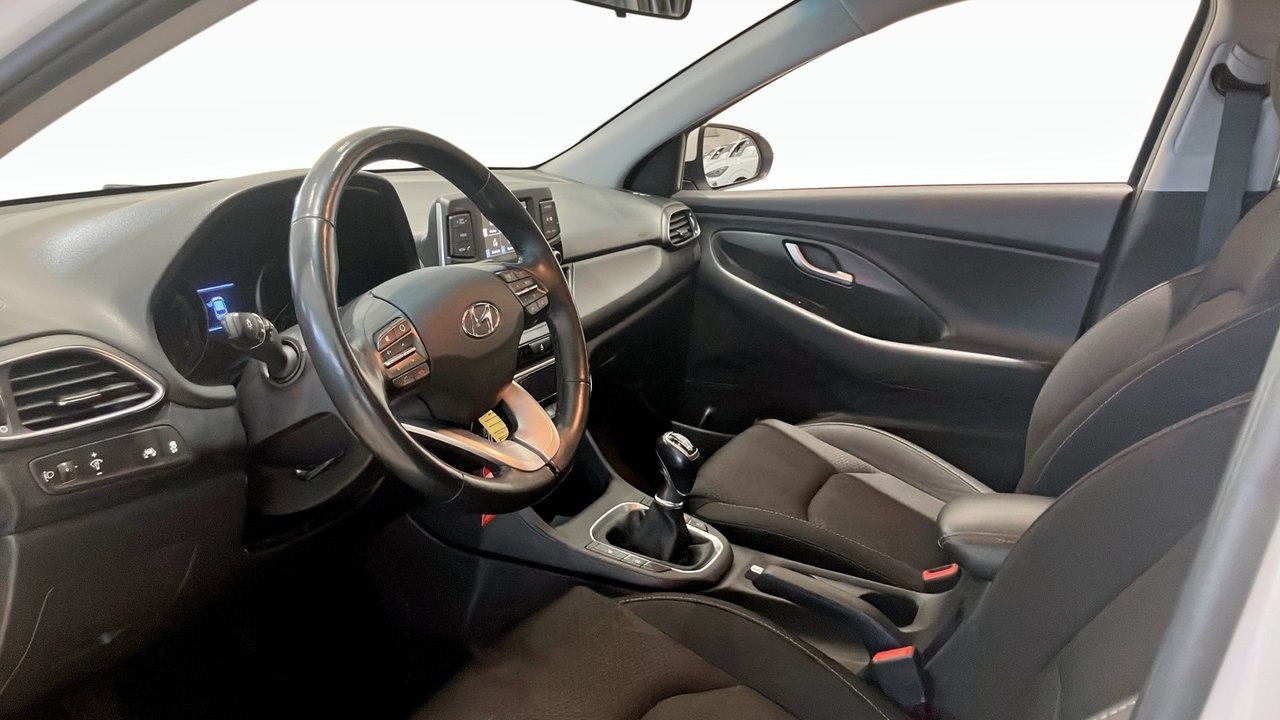 Hyundai i30 2018, bild 7/10