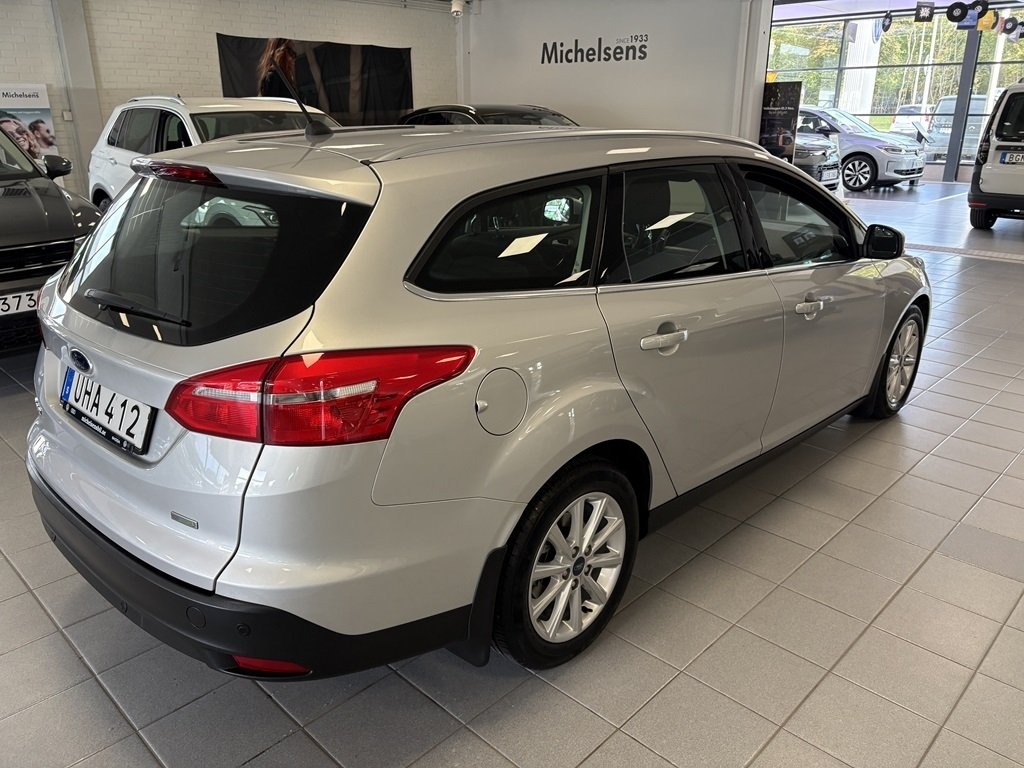 Ford Focus Kombi 1.0 125hk Manuell 2017, bild 4/11