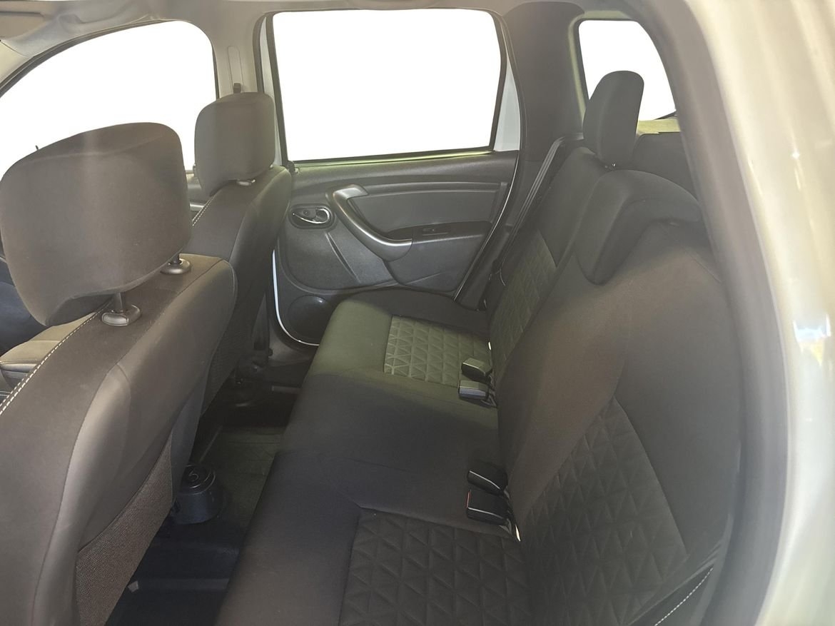 Dacia Duster 4x2 ph II 1,5 dCi Laureate 2014, kuva 7/10