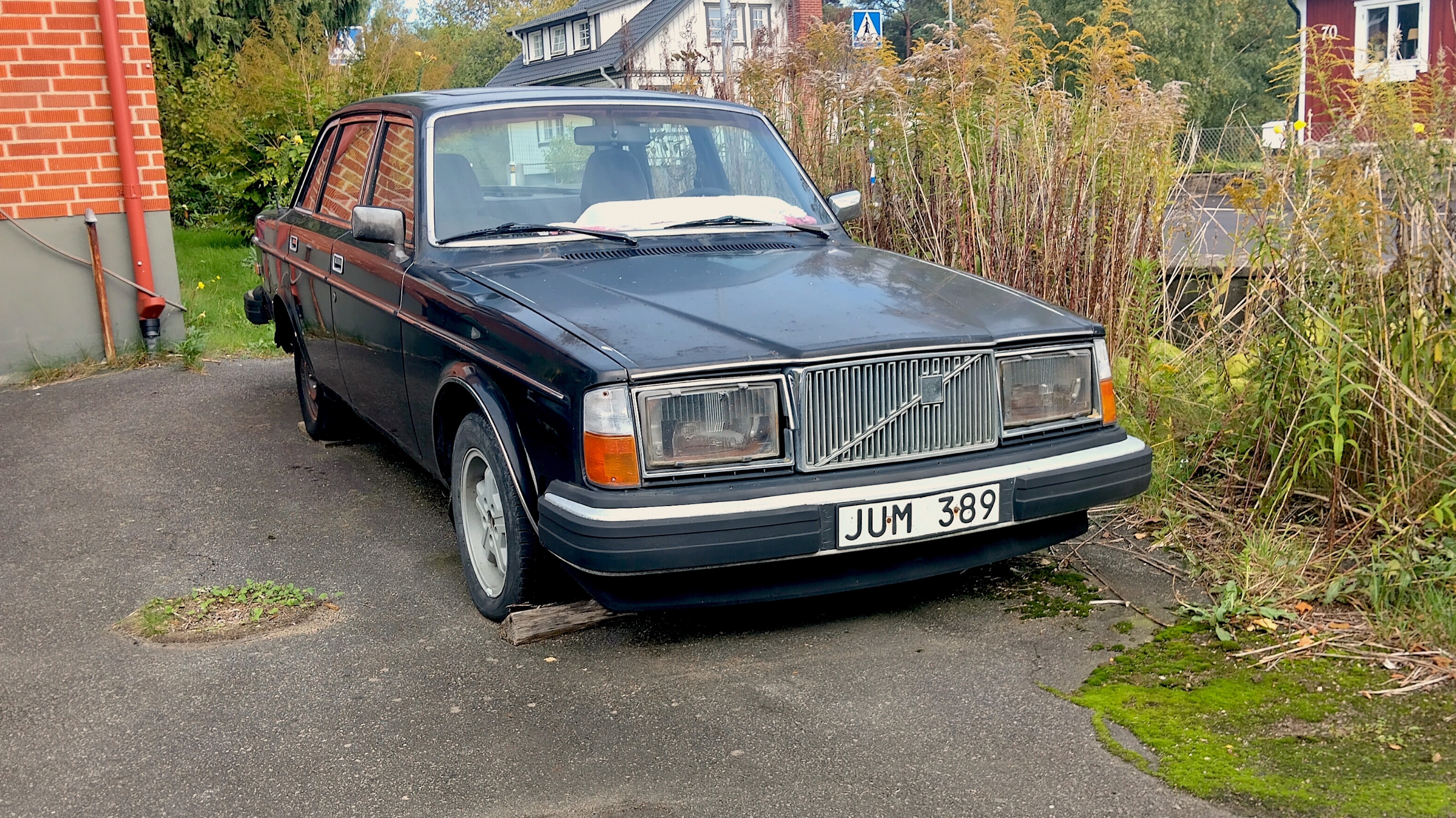 Volvo 264