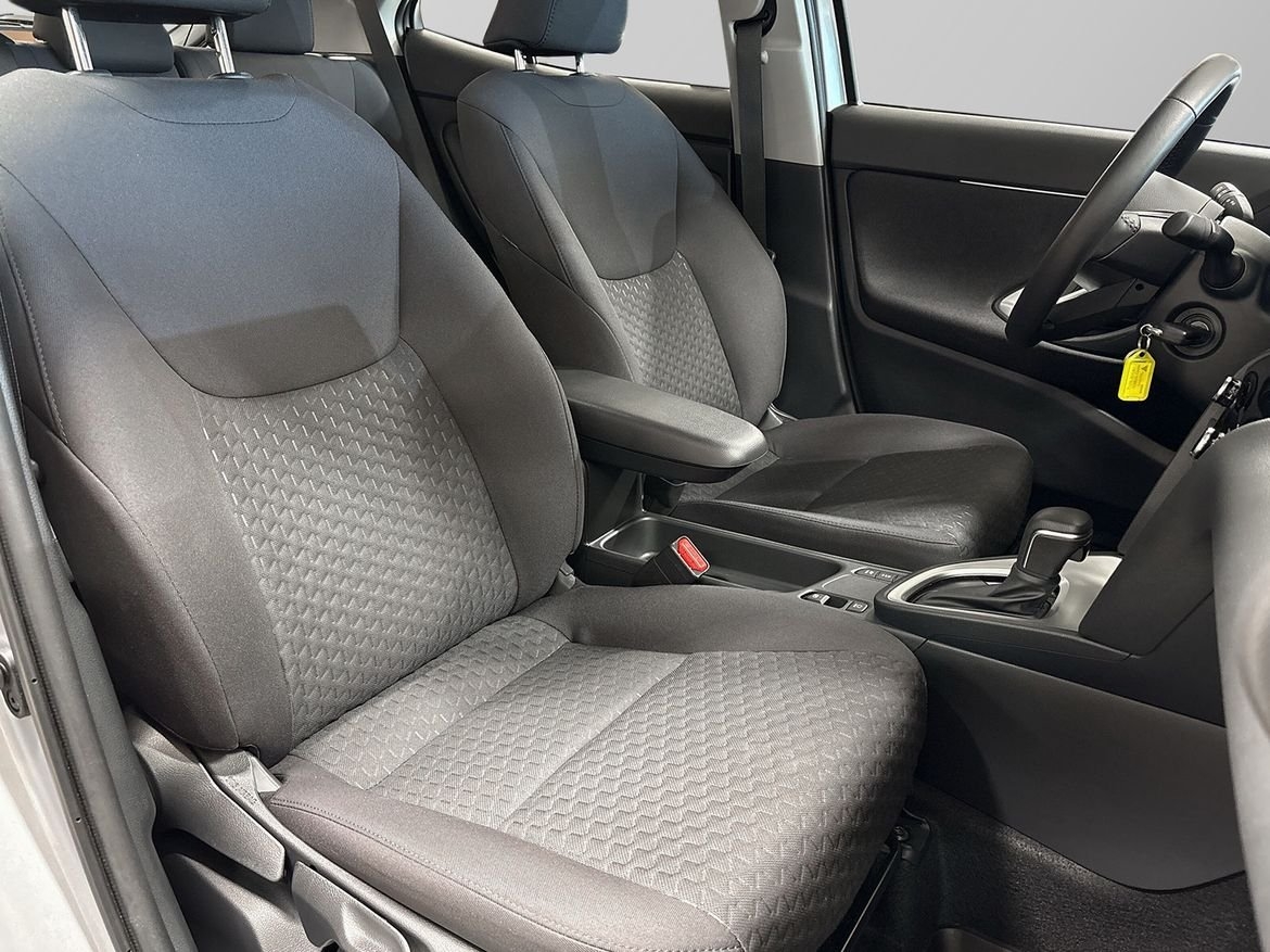 Toyota Yaris Cross 2025, bild 7/10