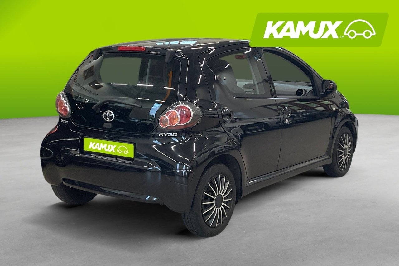Toyota Aygo 1.0 Årsskatt 360kr 68hk 2012, bild 4/15
