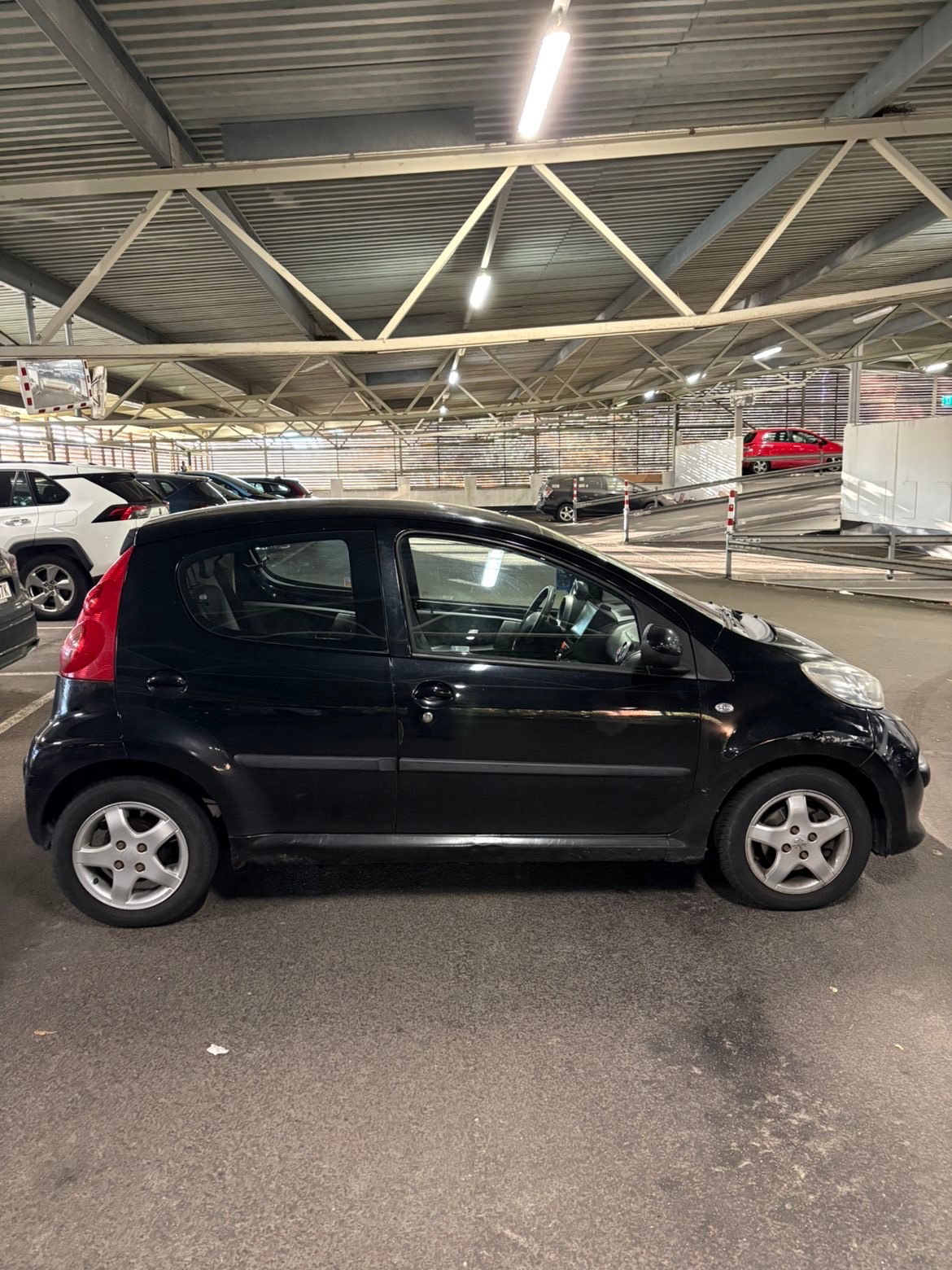 Peugeot 107 5-dörrar 1.0 Manuell 2008, bild 2/6