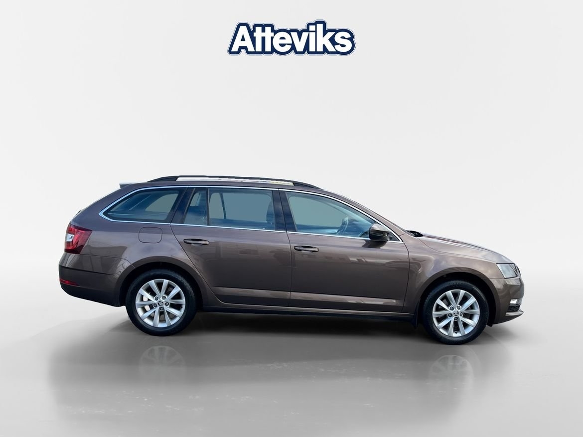 Skoda Octavia 2020, bild 2/10