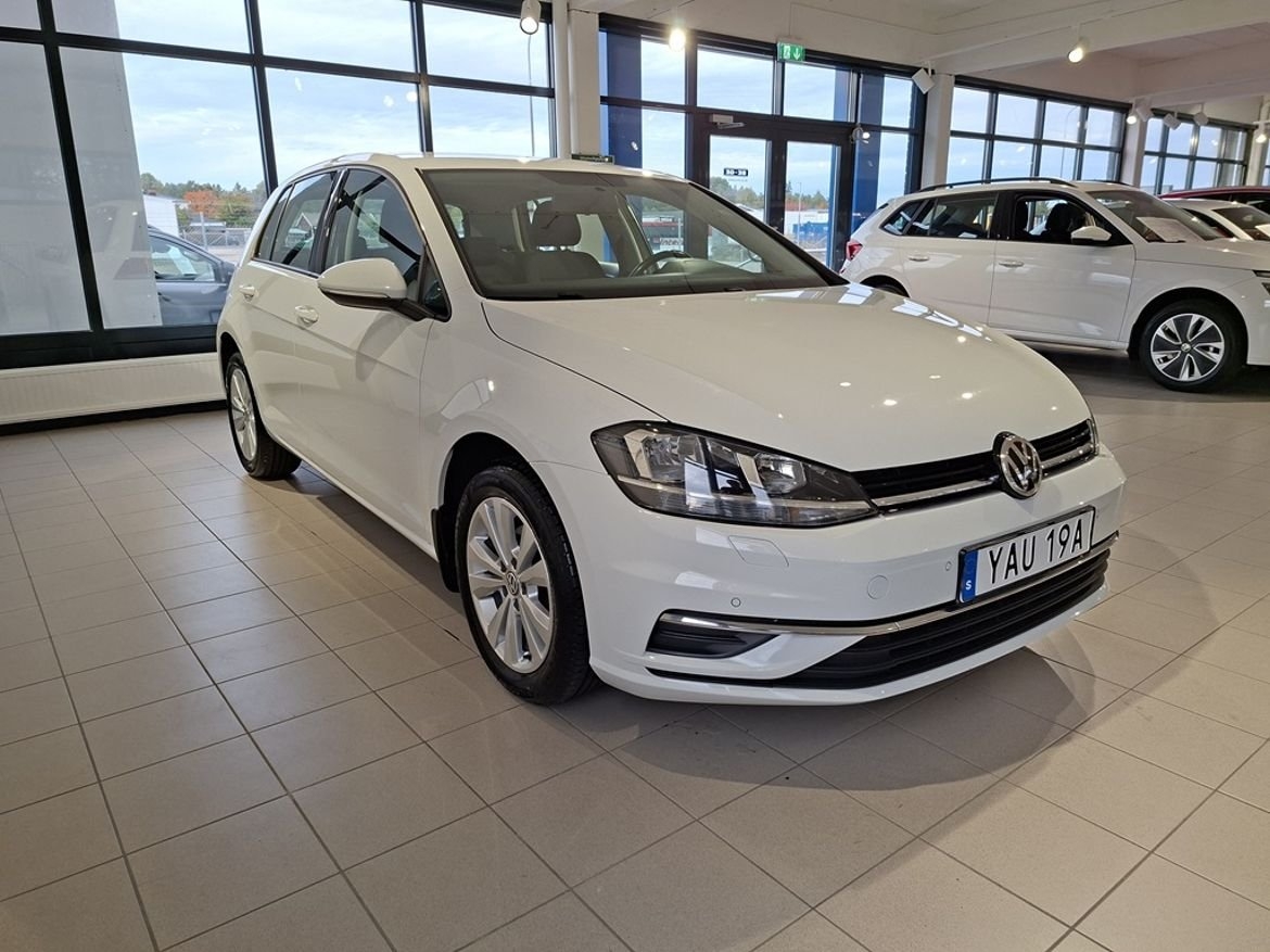Volkswagen Golf 1.0 TSI 115hk 2020, bild 3/18