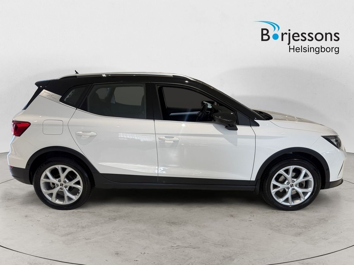 Seat Arona 1.0 TSI 110HK FR DSG 2024, bild 2/10