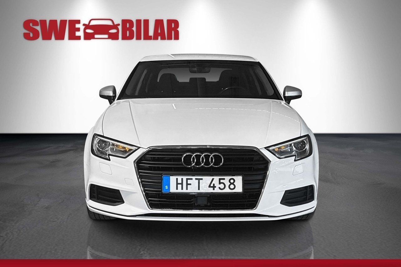 Audi A3 Sedan 1.5 TFSI Proline P-Sens 2018, bild 2/10