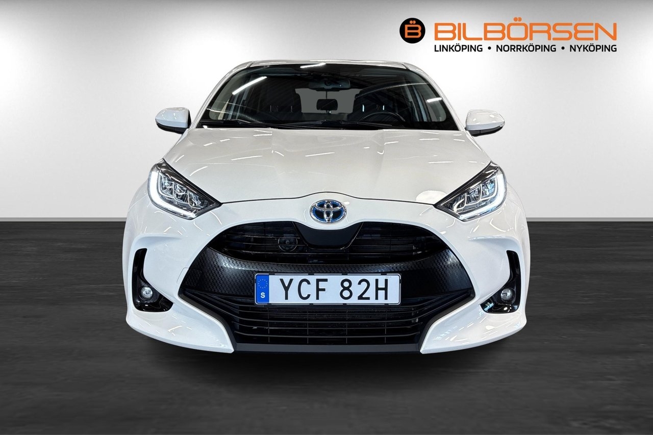 Toyota Yaris Hybrid CVT Active Plus 2020, bild 2/10