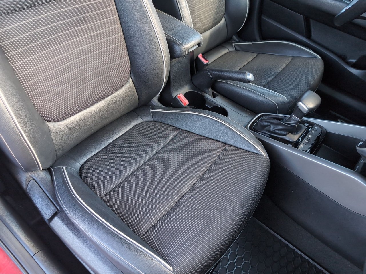 Kia Rio 1.0 T-GDI GT-Line AUT 2020, bild 3/4