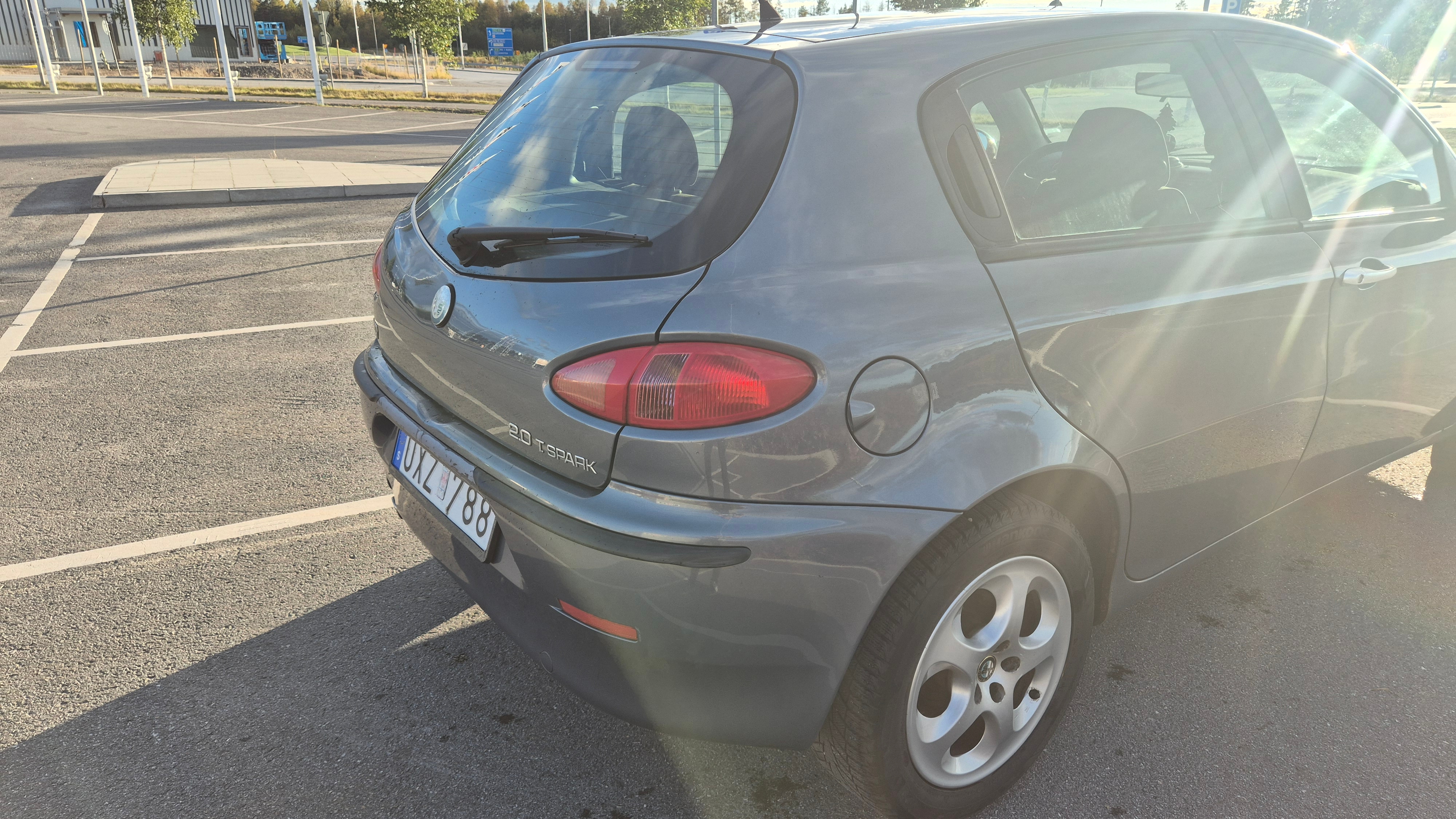 Alfa Romeo 147 2004, bild 3/10