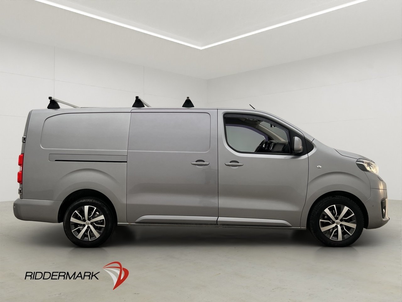 Toyota Proace L3 Ny-Kamrem Värm 2019, bild 2/10