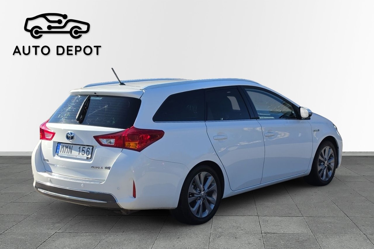 Toyota Auris 2013, bild 5/10