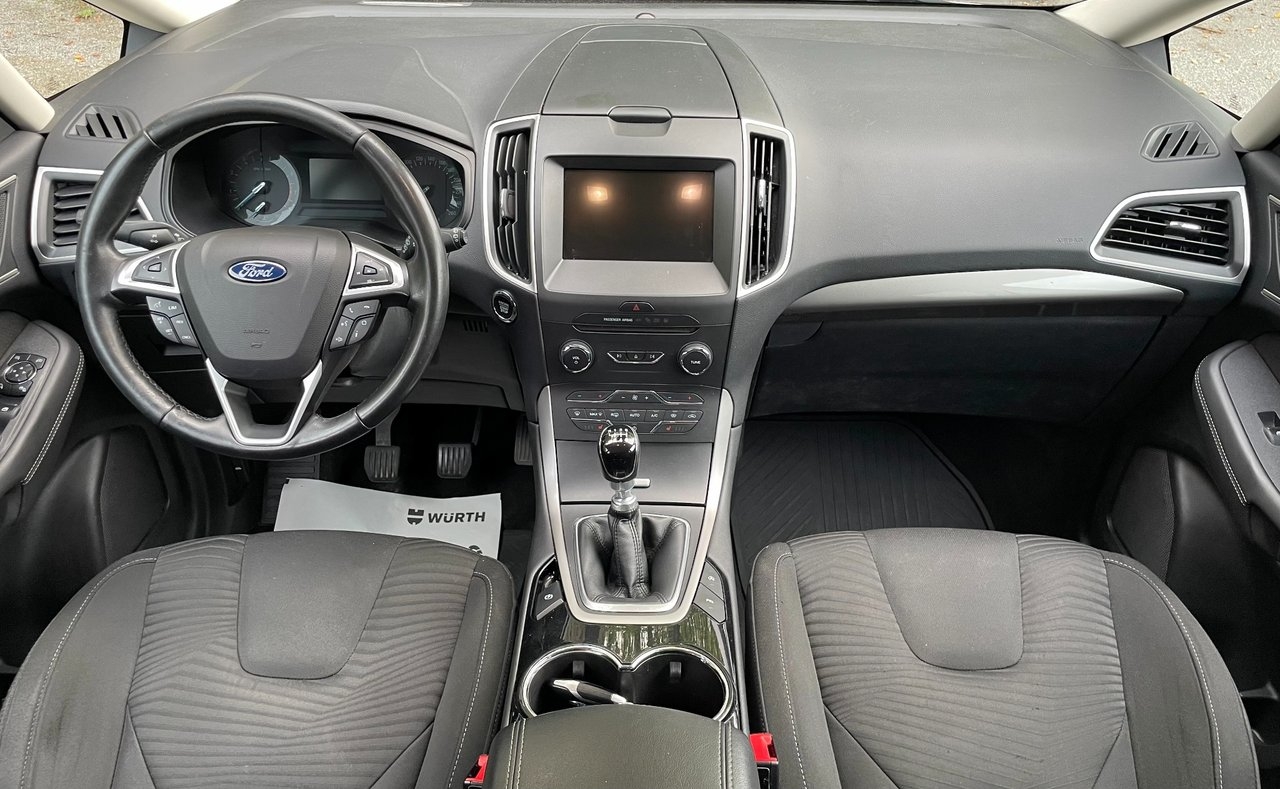 Ford S-MAX 2017, bild 6/9