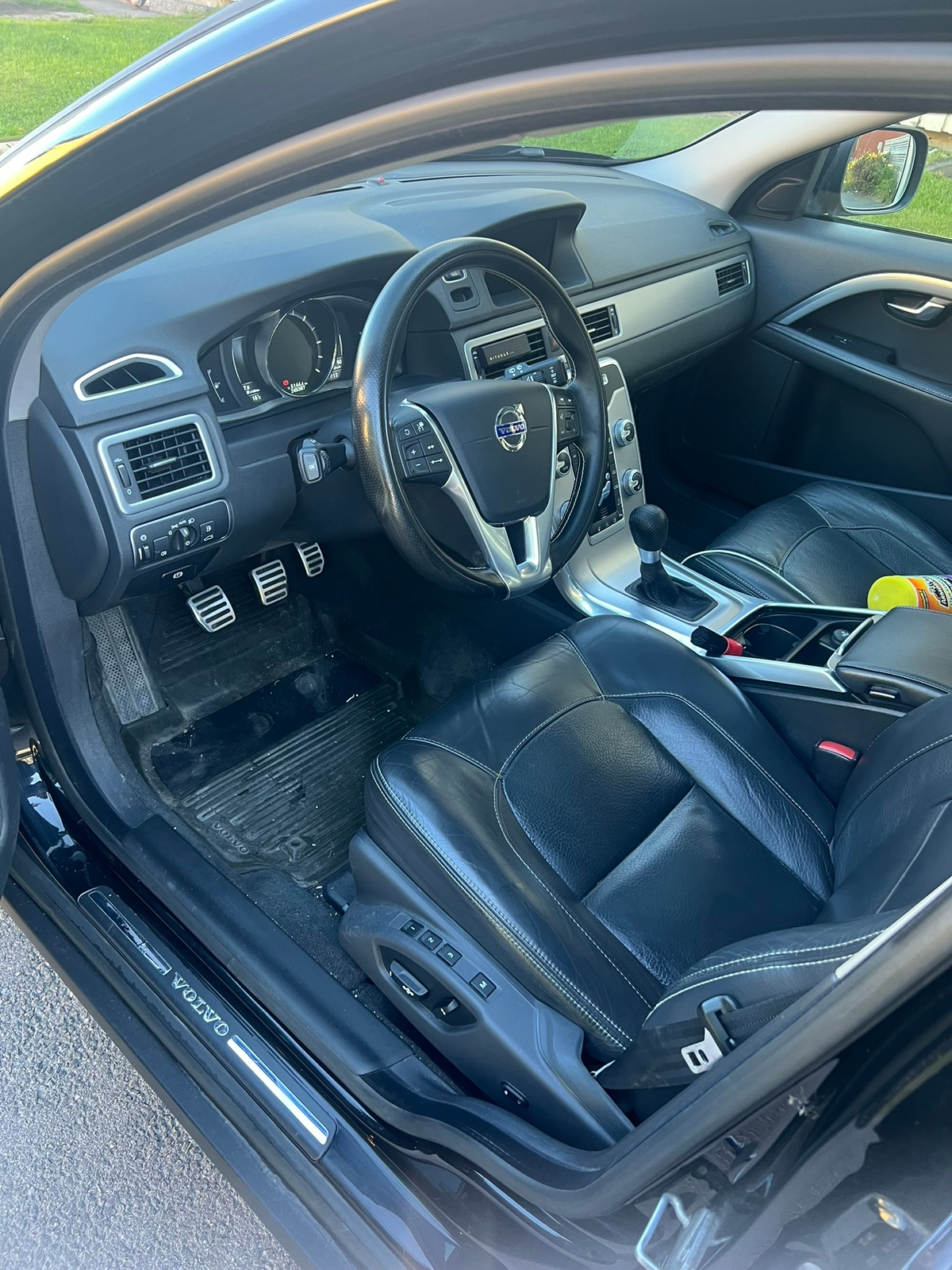 Volvo XC70 D4 AWD Manuell 2016, bild 4/6