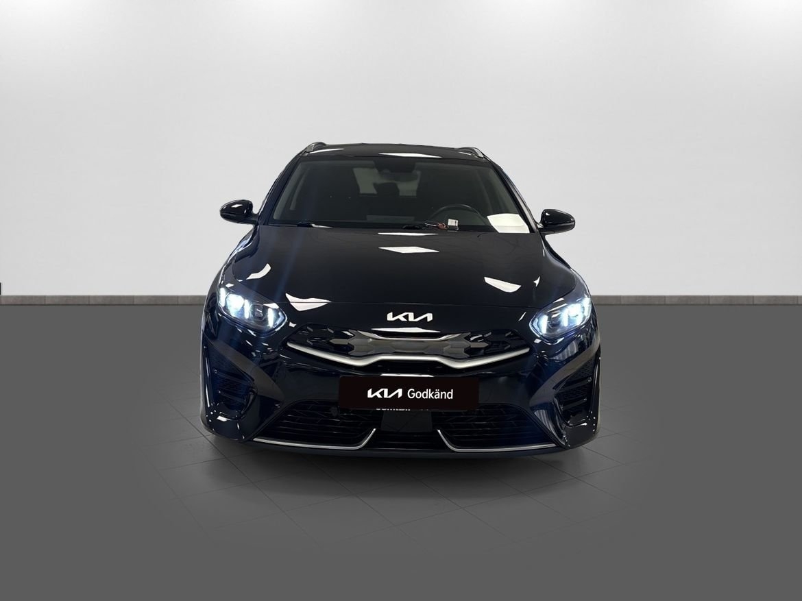 Kia Ceed 2023, bild 2/10