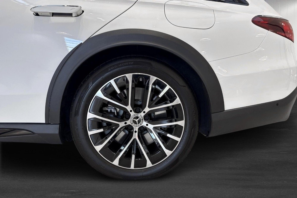 Mercedes-Benz E 300de 4MATIC All-Terrain 2025, bild 5/10