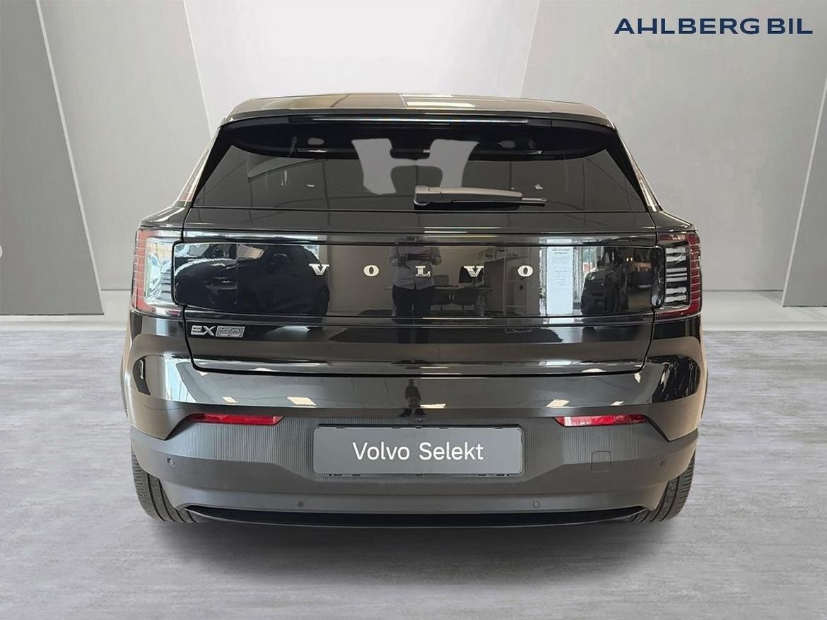 Volvo EX30 2025, bild 7/10