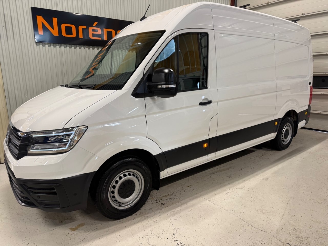 Volkswagen Crafter 2021, bild 2/10