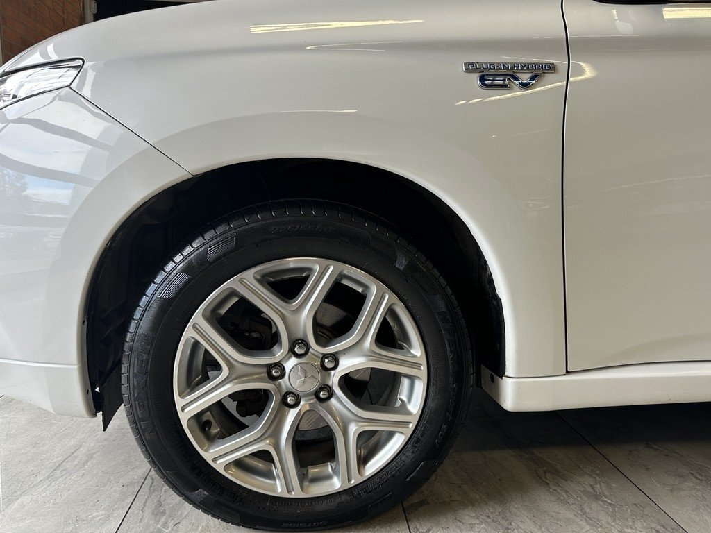 Mitsubishi Outlander 2015, bild 7/10