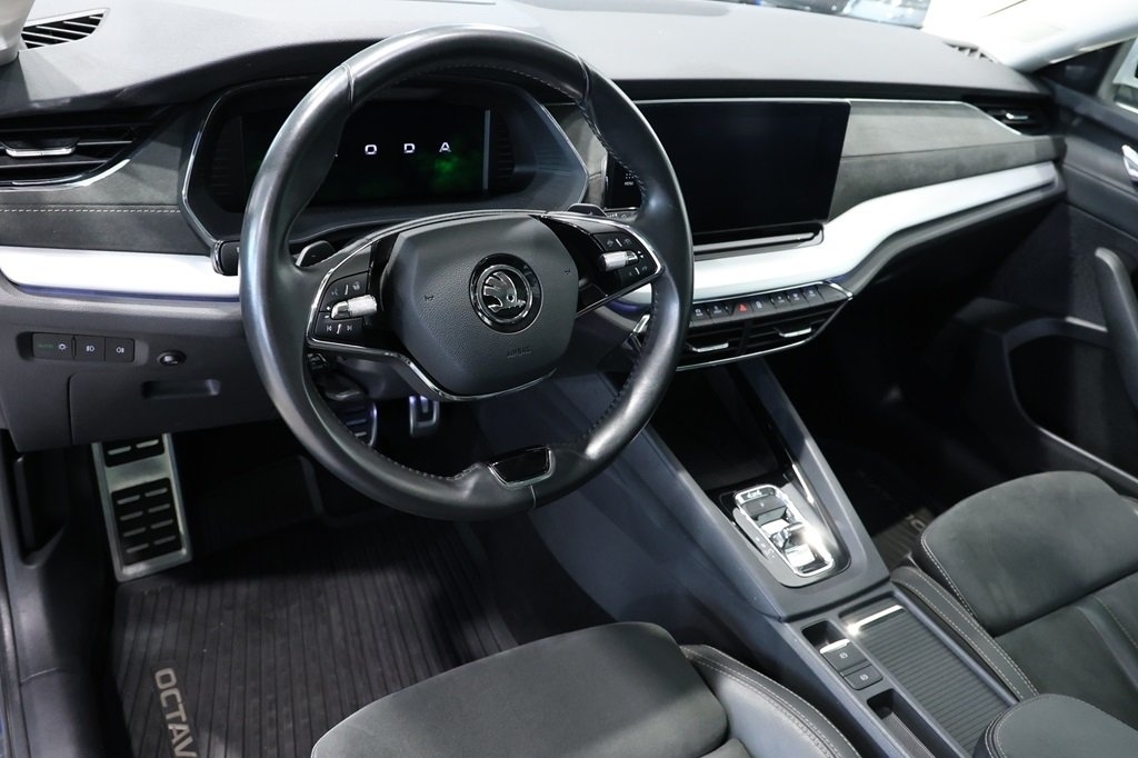 Skoda Octavia 2021, bild 6/10