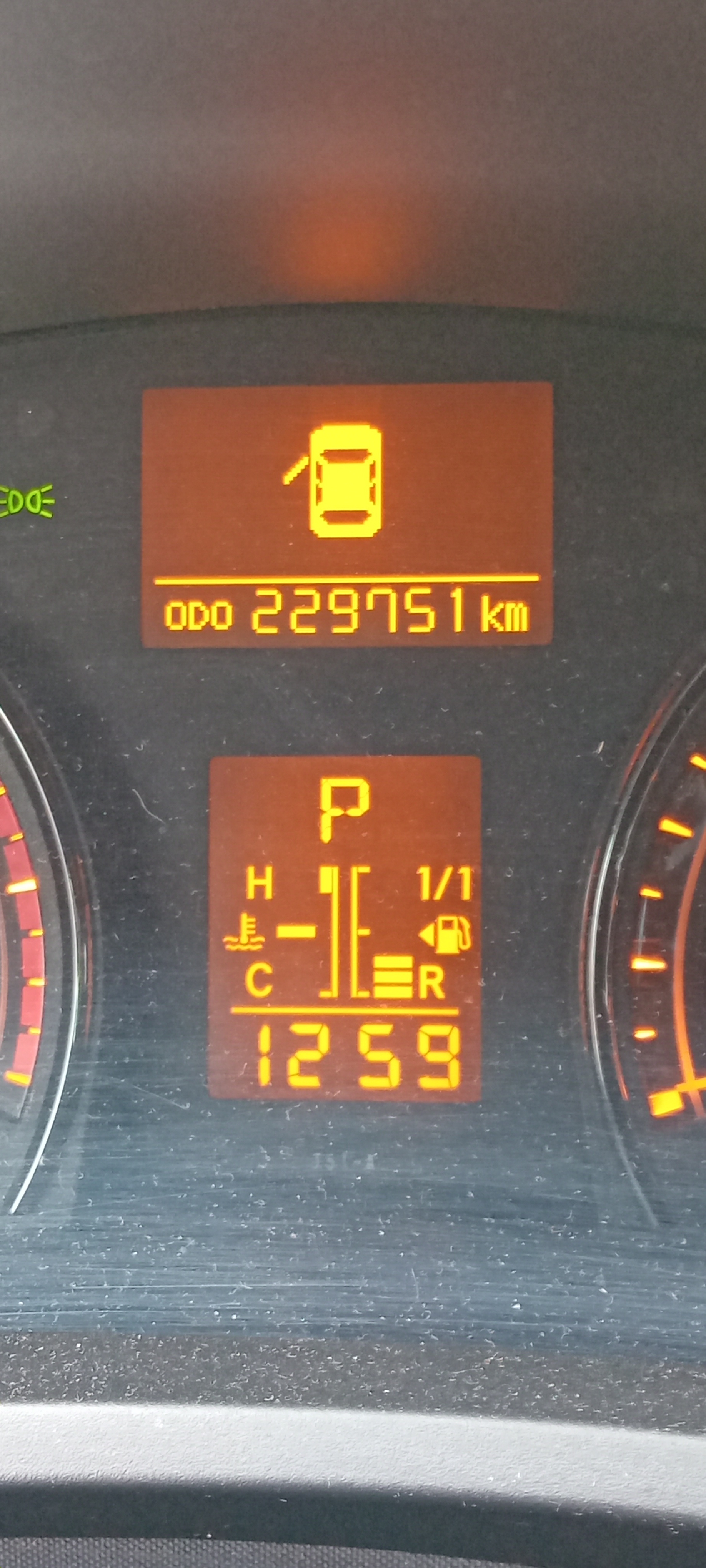 Toyota Avensis Kombi 2.0 Multidrive S 2011, kuva 2/5