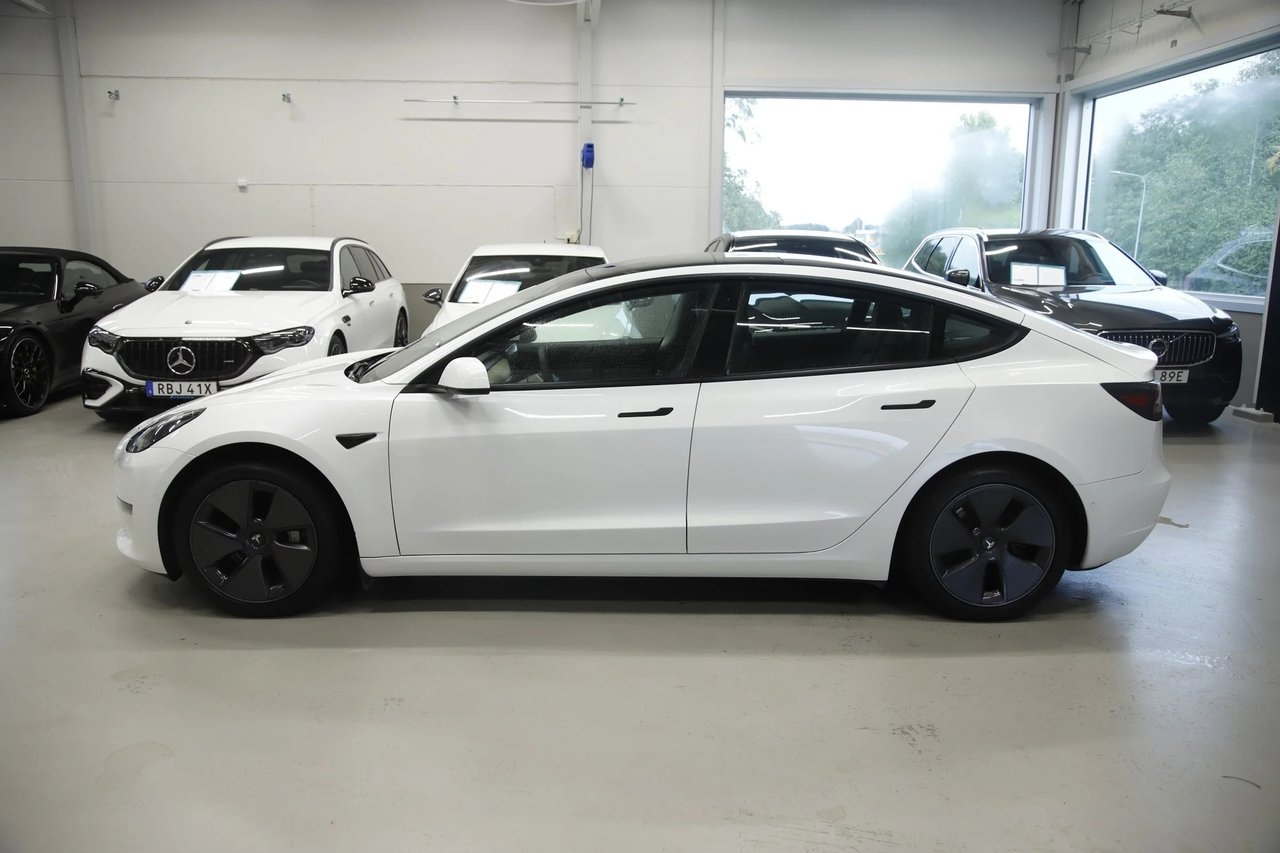 Tesla Model 3 2021, bild 2/12