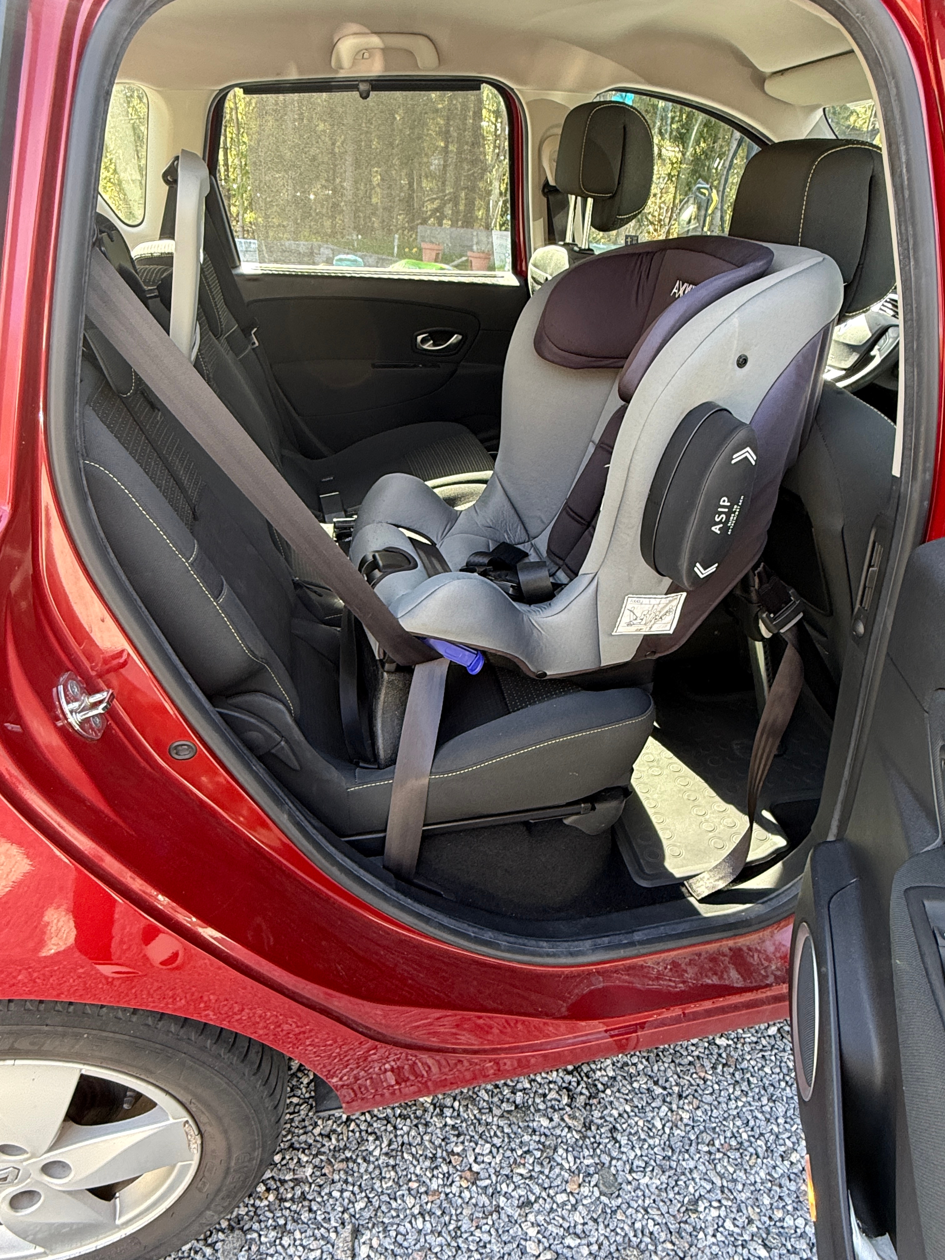 Renault Scenic III 1.5 dCi DCT 2011, bild 7/8