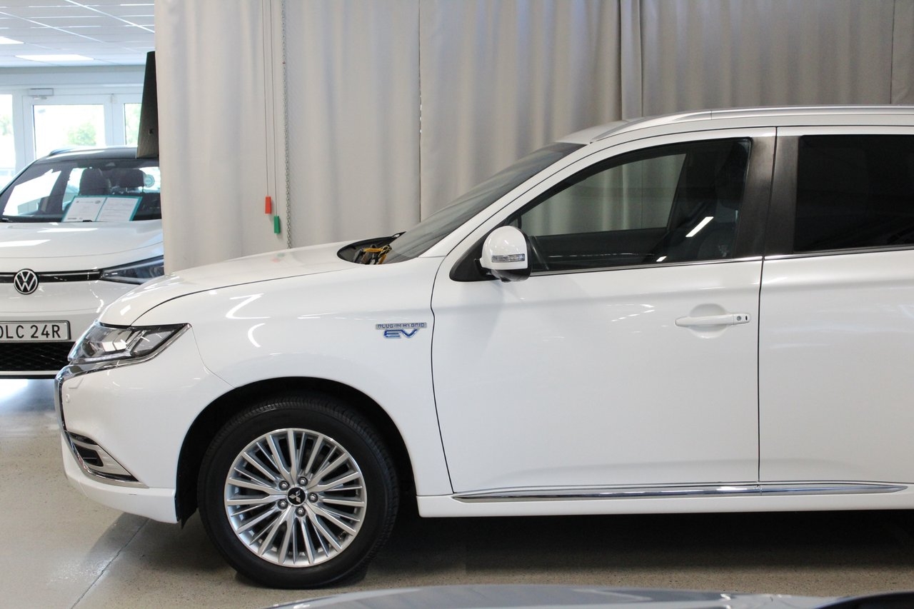 Mitsubishi Outlander 2020, bild 5/10