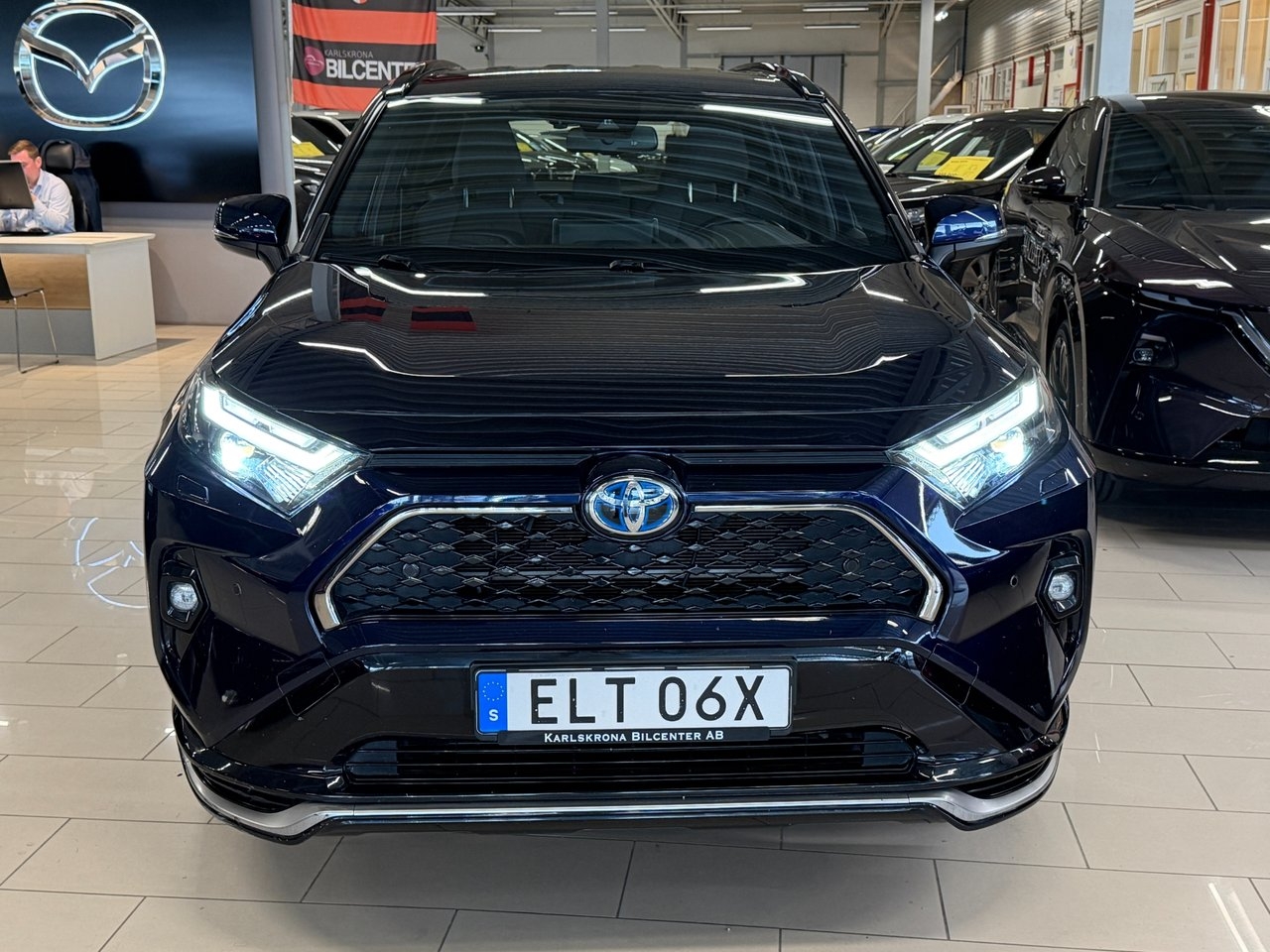 Toyota RAV4 2022, bild 2/10